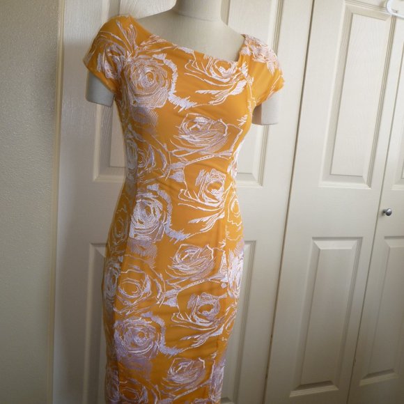 NY&C – New York and Company Eva Mendes Dress - Picture 3 of 16